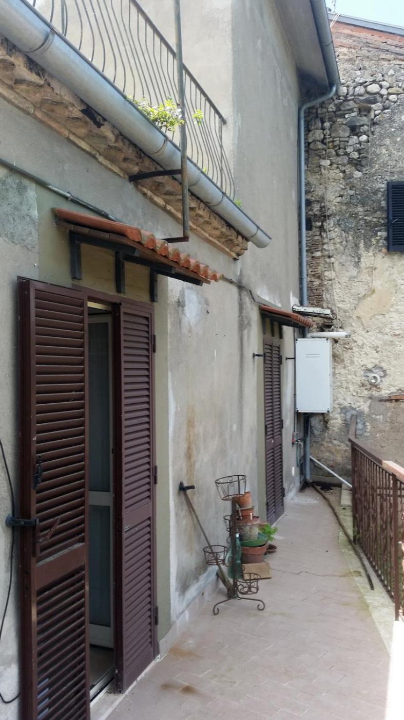 Villa Casa In Antico Borgo Medievale A Tarano Ri, Via Giacomo Leopardi, 15 Exterior foto